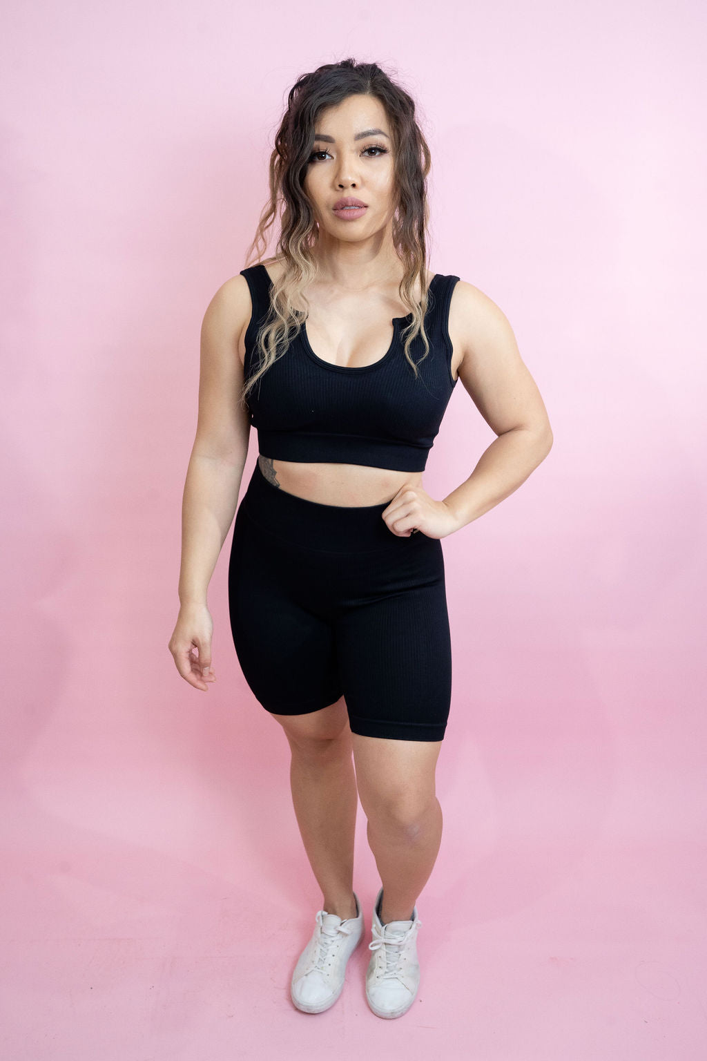 Magnetic Ribbed Knit Crop Top - Black