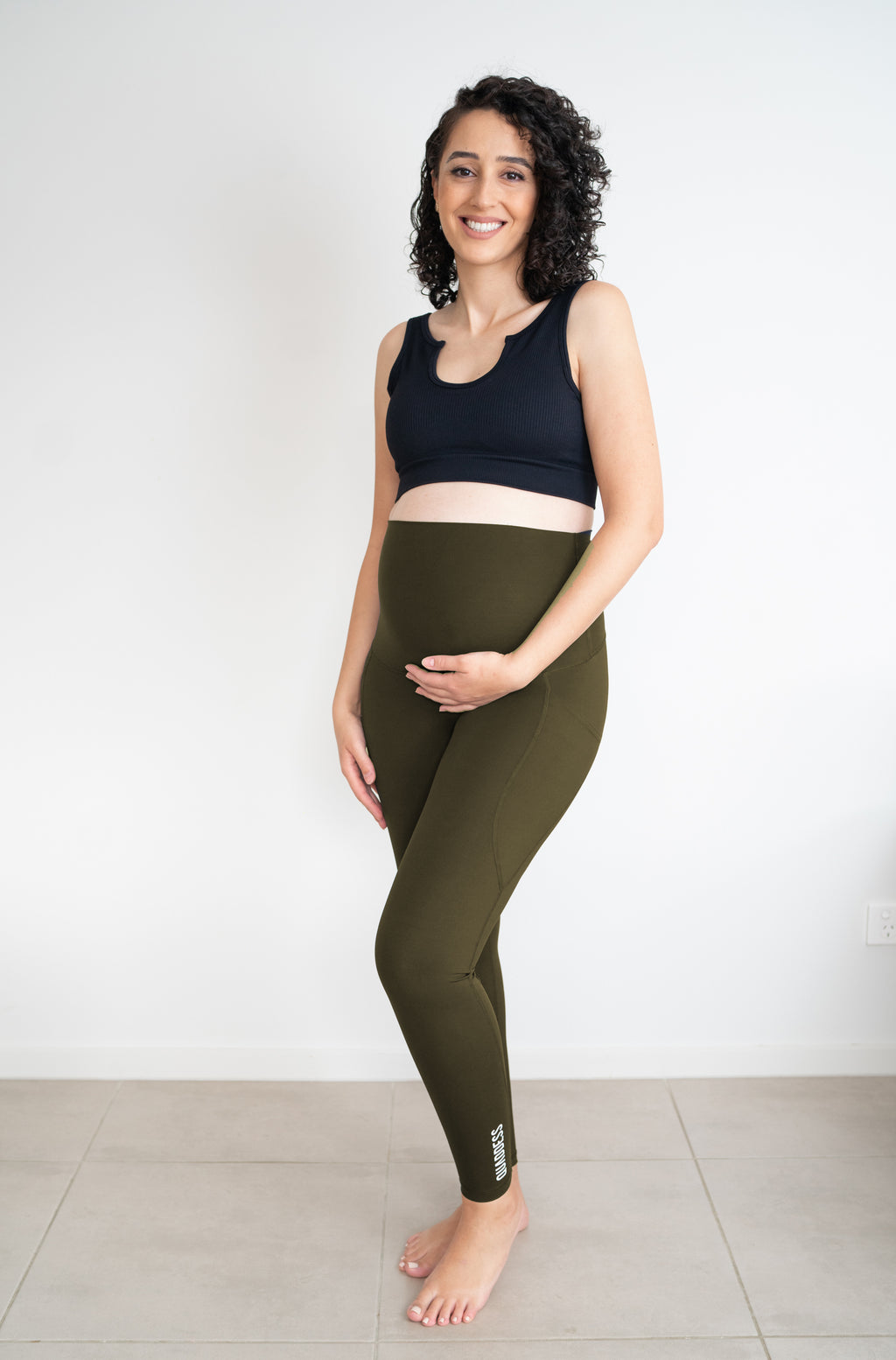 Maternity Leggings with Pockets - Khaki